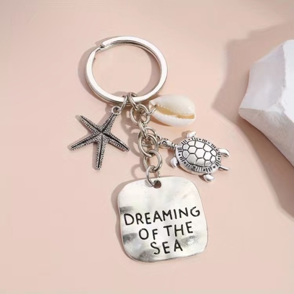 Dreaming of the Sea” Turtle , Starfish Keychain